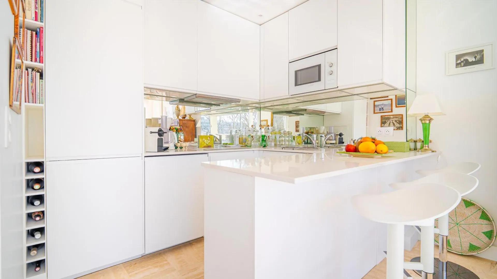 Lovely Apartment With View Paris France