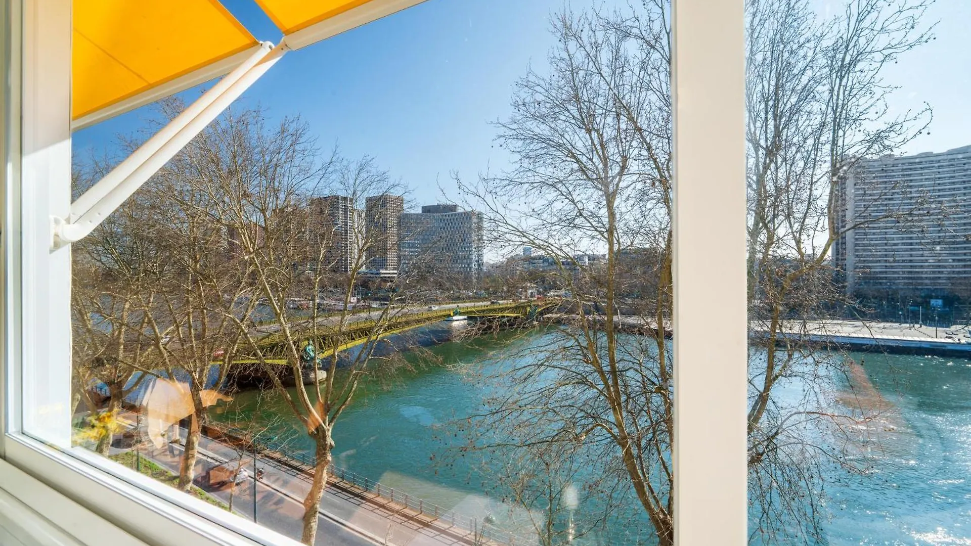 Lovely Apartment With View Paris 0*,